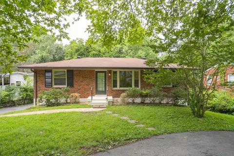 6229 Henry Ford Dr, Nashville, TN 37209