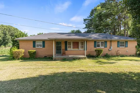 4229 Eastbrook Rd, Estill Springs, TN 37330