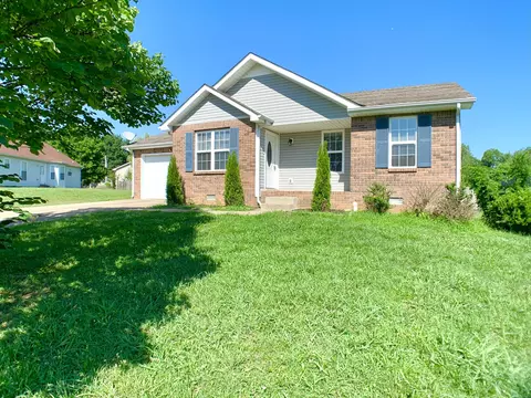 1841 Cottingham Ct, Clarksville, TN 37042
