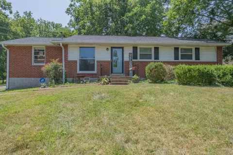 595 Highcrest Dr, Nashville, TN 37211