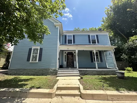 305 Elk Ave N, Fayetteville, TN 37334