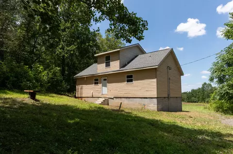 1364 Hunley Branch Rd, Charlotte, TN 37036