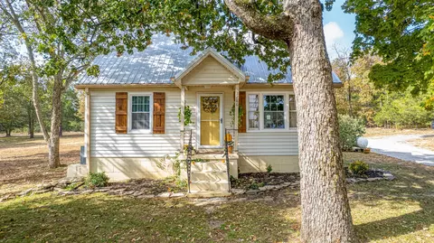 2286 Franklin Pike, Lewisburg, TN 37091