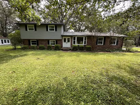 200 Westwood Dr, Tullahoma, TN 37388