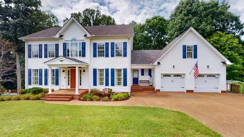 205 Glenwood Dr, Goodlettsville, TN 37072