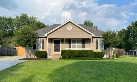 2119 Halligen Ct, Murfreesboro, TN 37127