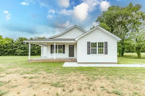 101 Fiddlers Ct, Pulaski, TN 38478