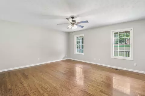 502 Lakeside Dr, Springfield, TN 37172 photo 9