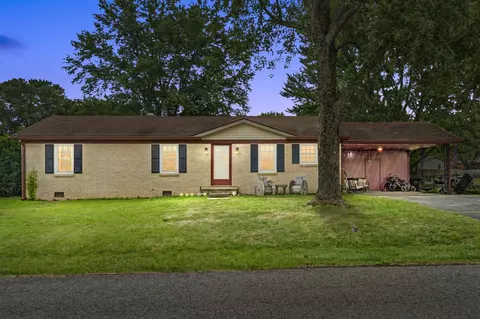 3916 Bahama Dr, Hopkinsville, KY 42240