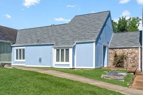 127 Hermitage Woods Dr, Hermitage, TN 37076
