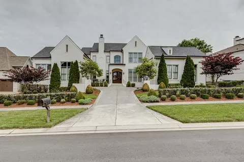 7020 Lanceleaf Dr, College Grove, TN 37046