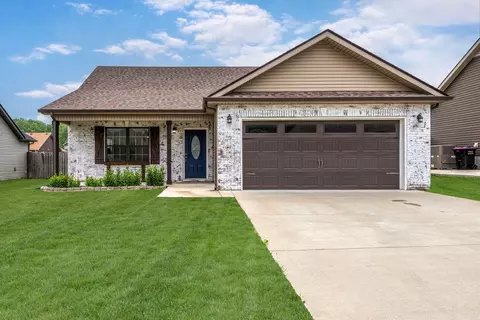 607 Hollow Crst, Clarksville, TN 37042