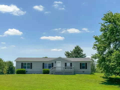 3884 Edd Ross Rd, Cedar Hill, TN 37032
