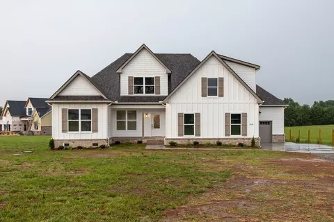 2408 J D Todd Rd, Murfreesboro, TN 37129