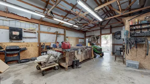 1100 E Grinders Switch Rd, Centerville, TN 37033 photo 35