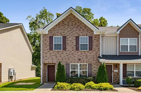 3517 Nightshade Dr, Murfreesboro, TN 37128