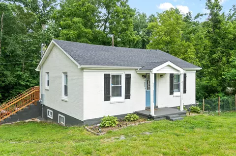 671 Peachers Mill Rd, Clarksville, TN 37042