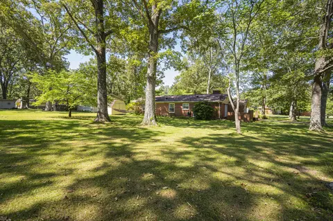 318 Old Fort St, Tullahoma, TN 37388