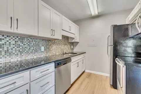 2601 Hillsboro Pike #E13, Nashville, TN 37212