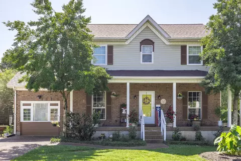 2108 Strombury Dr, Hermitage, TN 37076