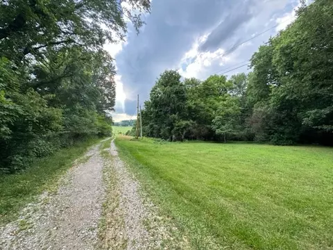 2129 Culleoka Hwy, Culleoka, TN 38451