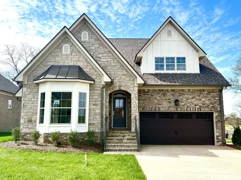1004 Jackston Mack Way #25, Gallatin, TN 37066