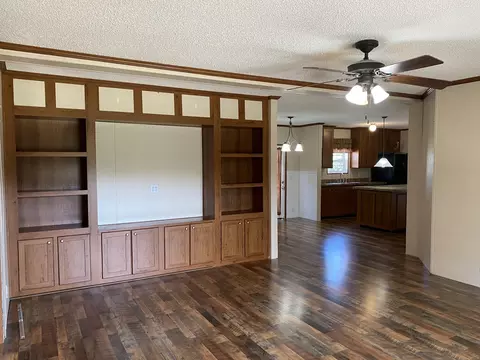 5202 Doss Rd, Springfield, TN 37172 photo 3