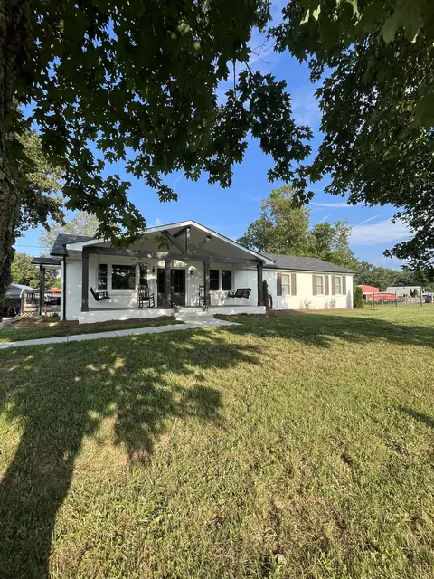 2147 Bearden Rd, Clarksville, TN 37043