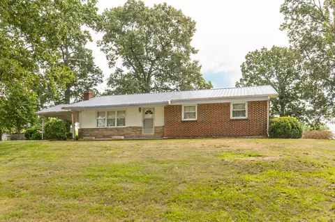 6863 Mcminnville Hwy, Smithville, TN 37166