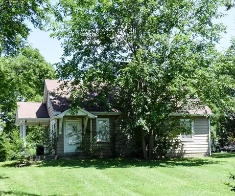 864 Hartsville Pike, Gallatin, TN 37066