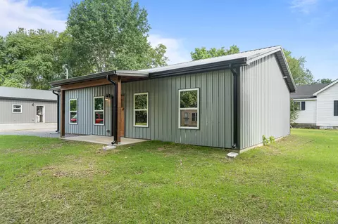 203 Pine St, Cornersville, TN 37047