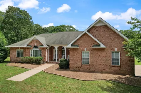 1081 Yellow Creek Rd, Dickson, TN 37055