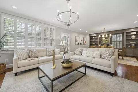 214 Cantrell Ave, Nashville, TN 37205