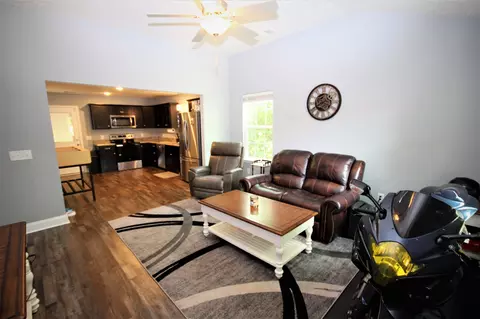 1615 Mantlo St, Springfield, TN 37172 photo 3