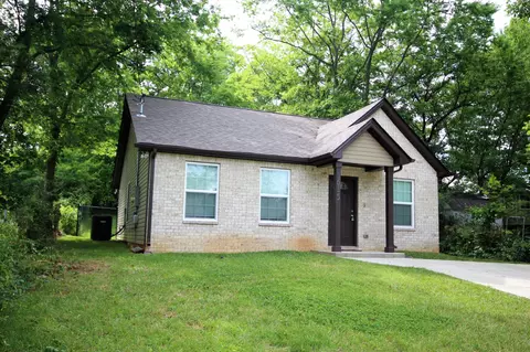 1615 Mantlo St, Springfield, TN 37172 photo 2