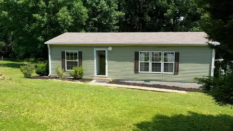 1013 Dogwood Dr, Ashland City, TN 37015