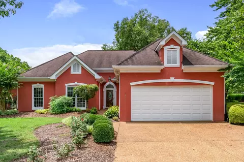 5000 Arthur Ct, Columbia, TN 38401