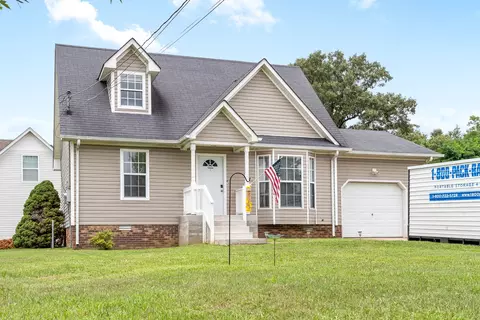 721 Polk Ave, Oak Grove, KY 42262