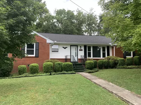212 Davis St, Shelbyville, TN 37160