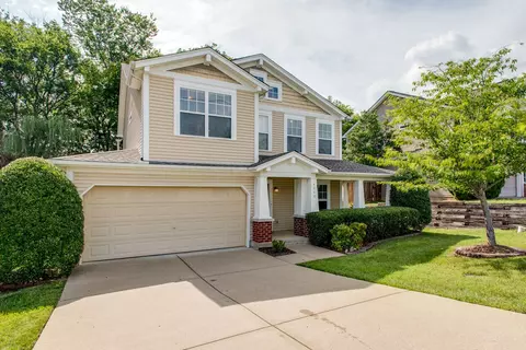 4040 Stonybrook Dr, Nashville, TN 37221