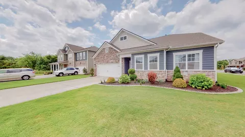 6213 Birchtree Dr, Murfreesboro, TN 37128 photo 4
