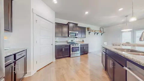 6213 Birchtree Dr, Murfreesboro, TN 37128 photo 10