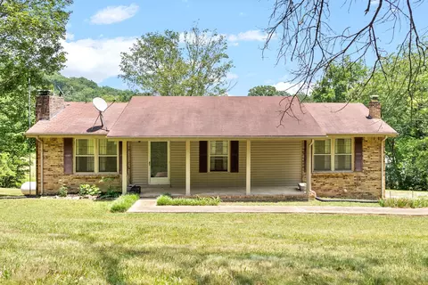 3513 Bowker Rd, Charlotte, TN 37036