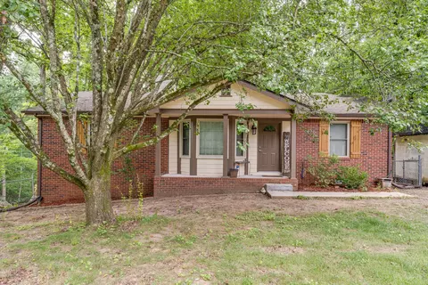 1330 Winding Way Dr, White House, TN 37188