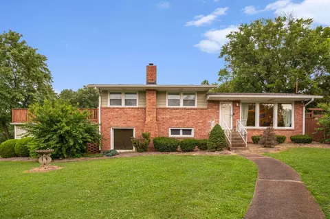 2623 Brownwood Dr, Nashville, TN 37214