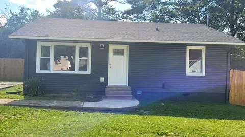 702 Mill St, Manchester, TN 37355
