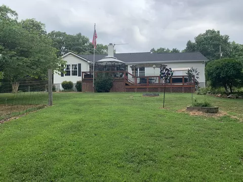 583 White Pine Dr, Centerville, TN 37033 photo 11