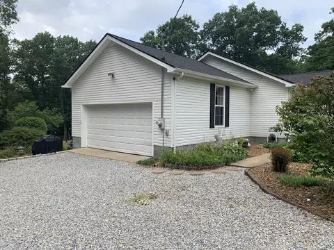 583 White Pine Dr, Centerville, TN 37033 photo 12