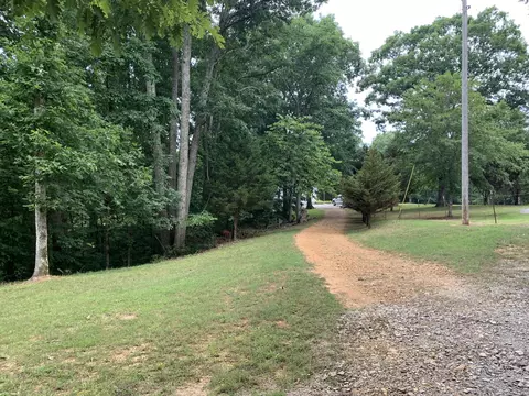 583 White Pine Dr, Centerville, TN 37033 photo 37