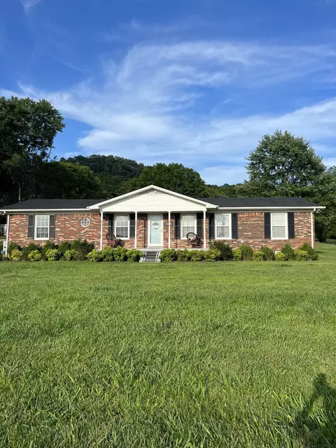 294 Dixon Springs Hwy, Carthage, TN 37030